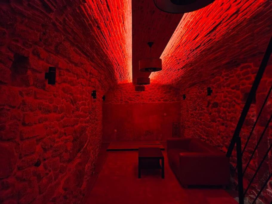 Sleep-In-Montpellier, Gaya, 6 Pers, Ecusson Apartment Luaran gambar