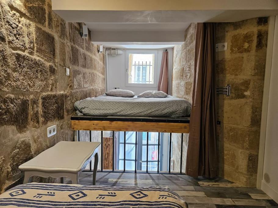 Sleep-In-Montpellier, Gaya, 6 Pers, Ecusson Apartment Luaran gambar