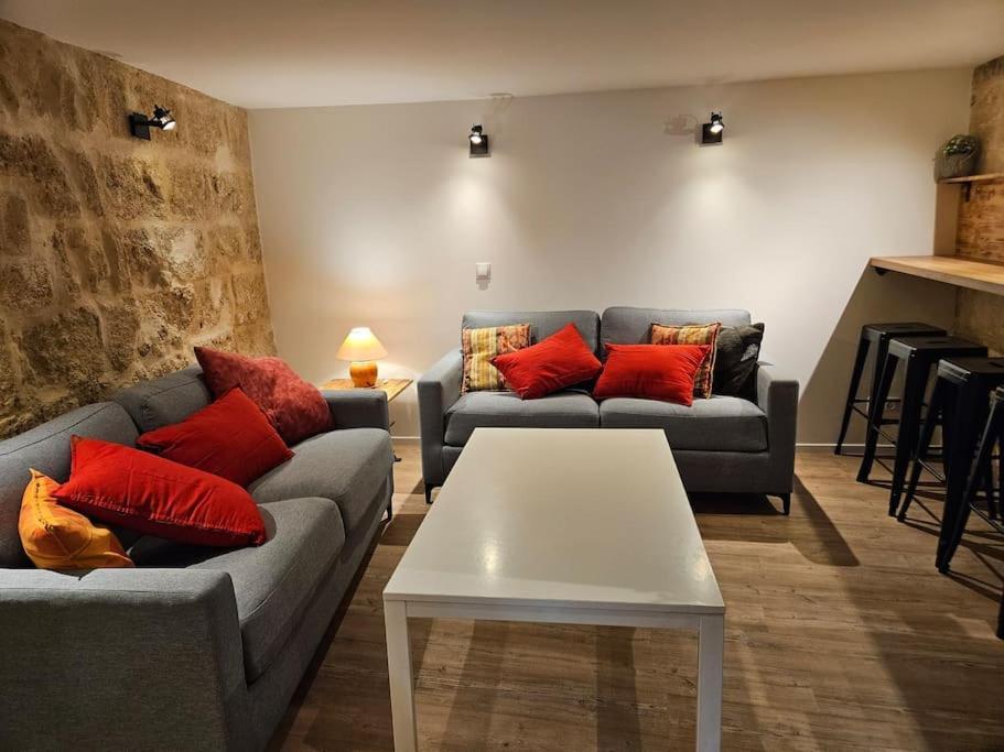 Sleep-In-Montpellier, Gaya, 6 Pers, Ecusson Apartment Luaran gambar
