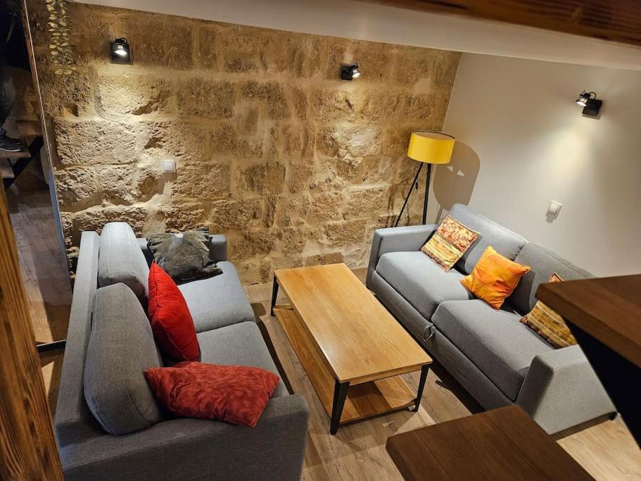 Sleep-In-Montpellier, Gaya, 6 Pers, Ecusson Apartment Luaran gambar