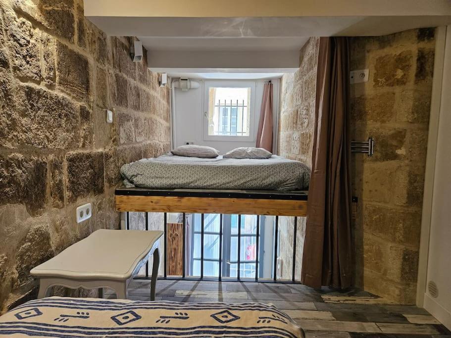 Sleep-In-Montpellier, Gaya, 6 Pers, Ecusson Apartment Luaran gambar