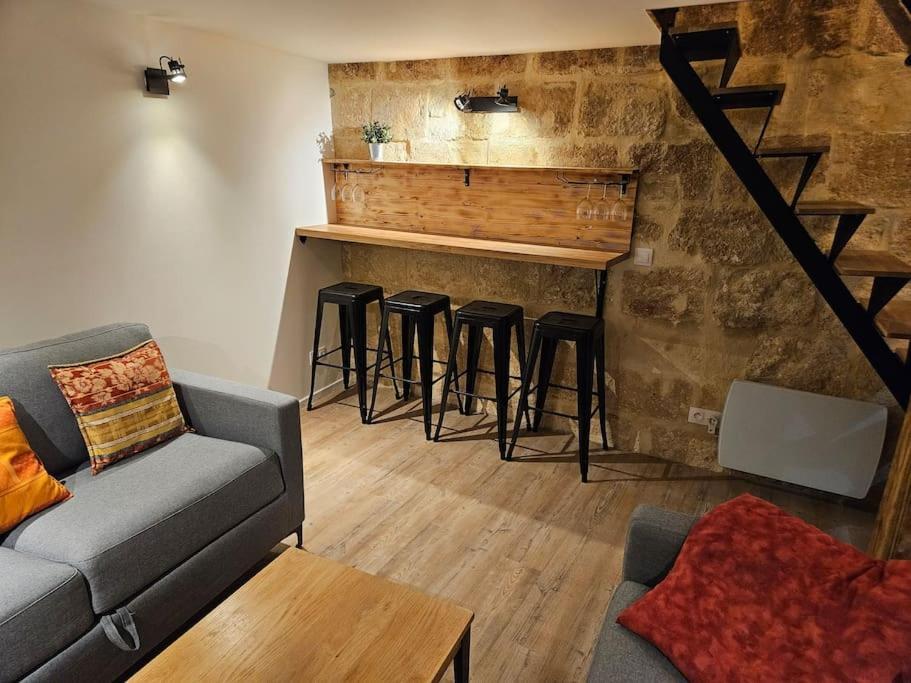 Sleep-In-Montpellier, Gaya, 6 Pers, Ecusson Apartment Luaran gambar