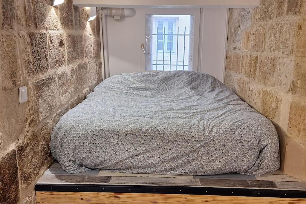 Sleep-In-Montpellier, Gaya, 6 Pers, Ecusson Apartment Luaran gambar