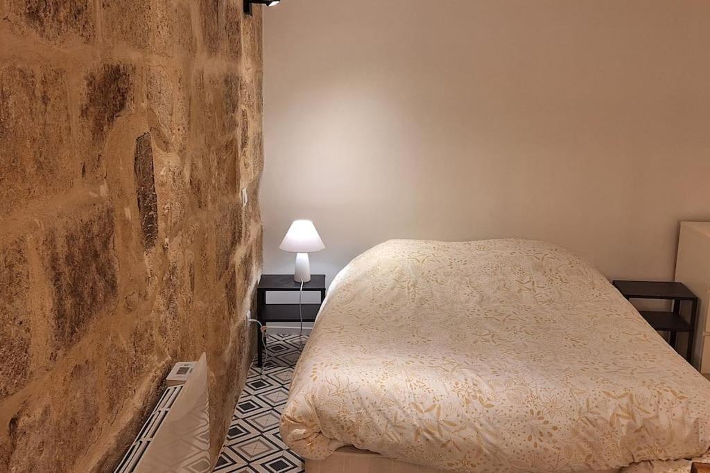 Sleep-In-Montpellier, Gaya, 6 Pers, Ecusson Apartment Luaran gambar