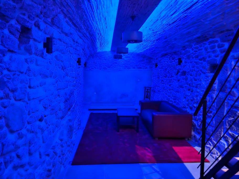 Sleep-In-Montpellier, Gaya, 6 Pers, Ecusson Apartment Luaran gambar